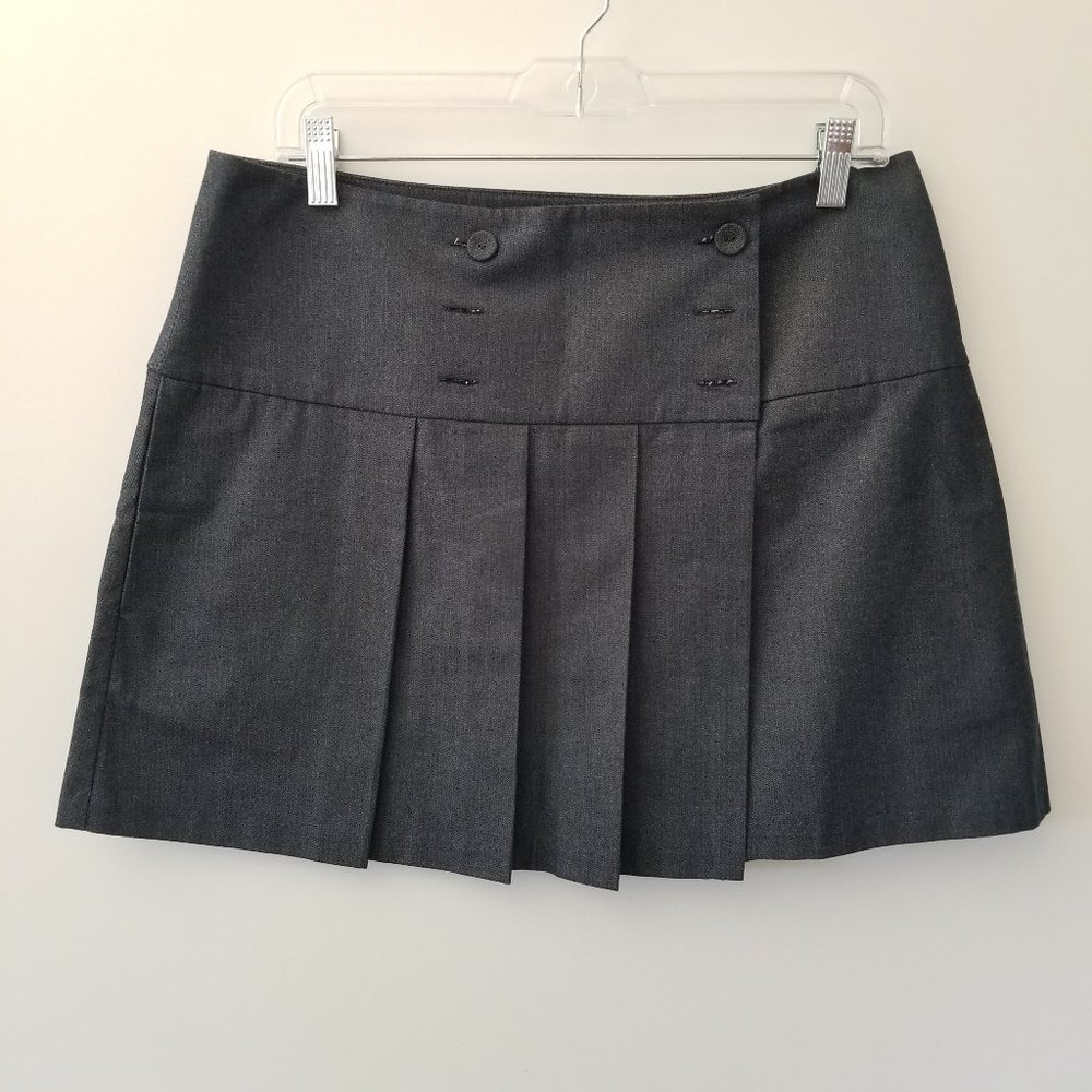 Calvin Klein Grey Pleated Mini Skirt Size 8 EUC